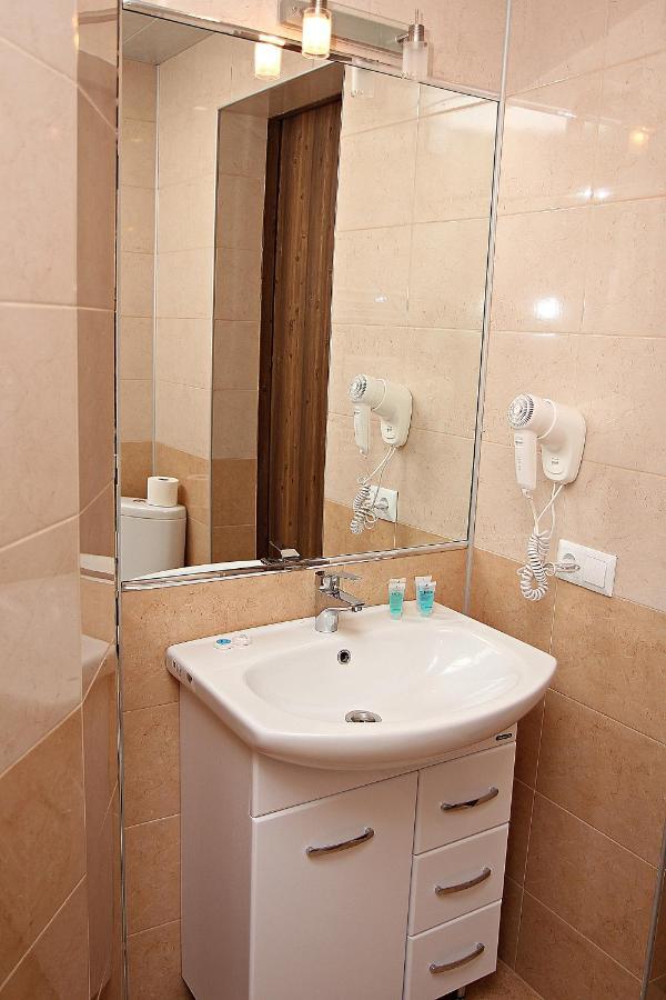 Boutique Hotel Dany Tbilisi Esterno foto