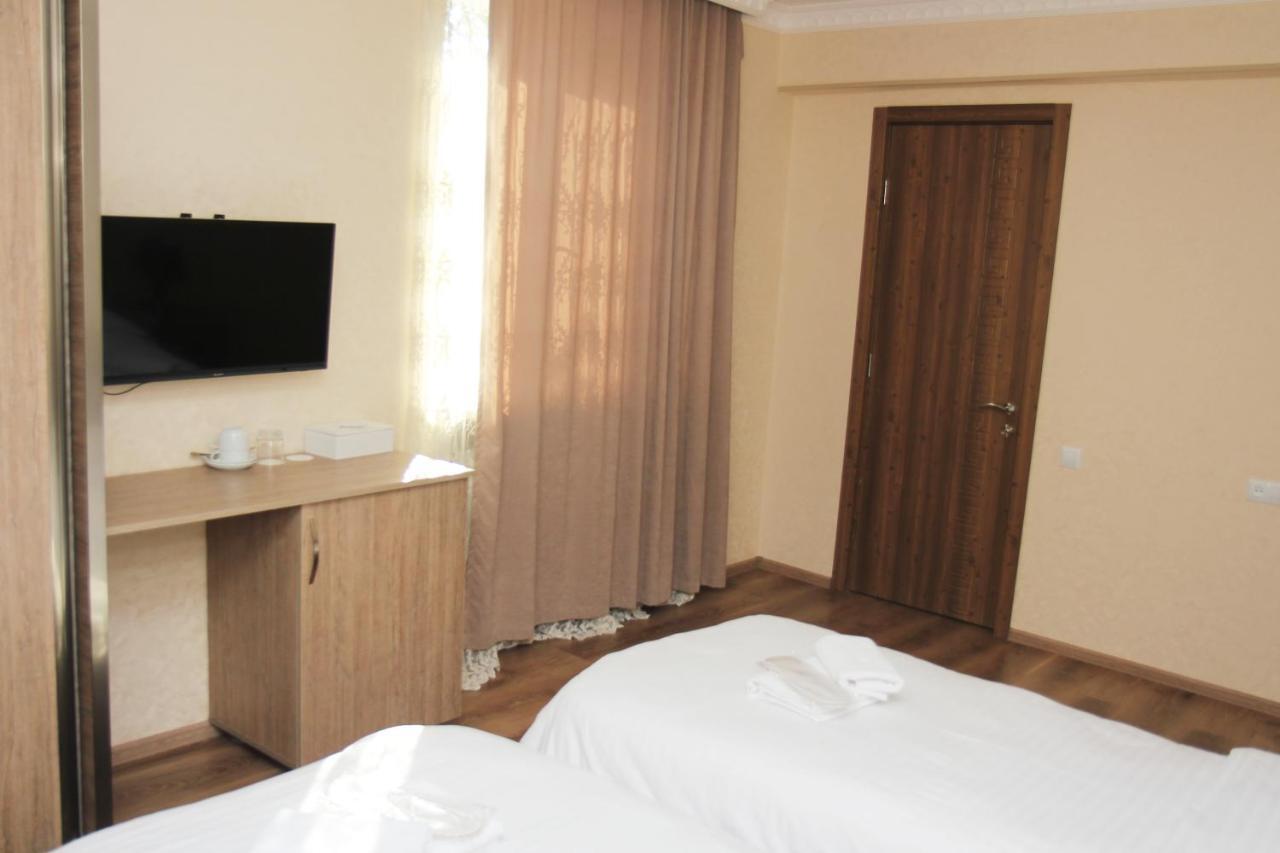 Boutique Hotel Dany Tbilisi Esterno foto